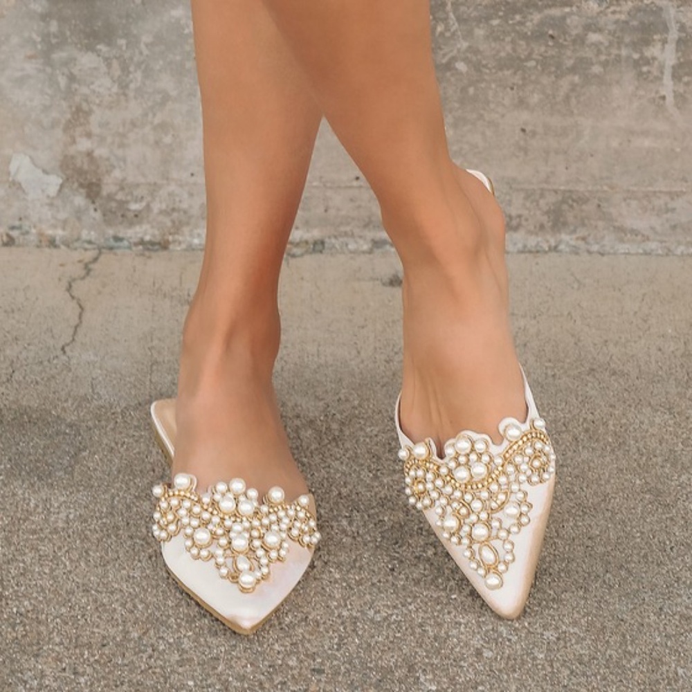 Lulus Flora Ivory Satin Pearl Embroidered Pointed-toe Flats White - Size 8.5